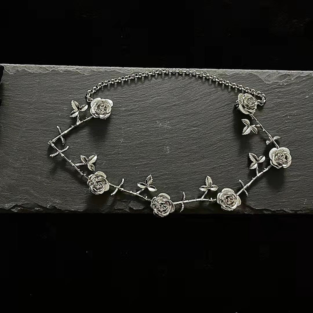 Unique Romantic Women Silver Metal Rose Necklace