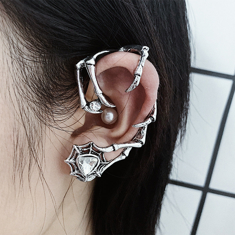 Punk Style Devil's Claw Spider Web Ear Cuff