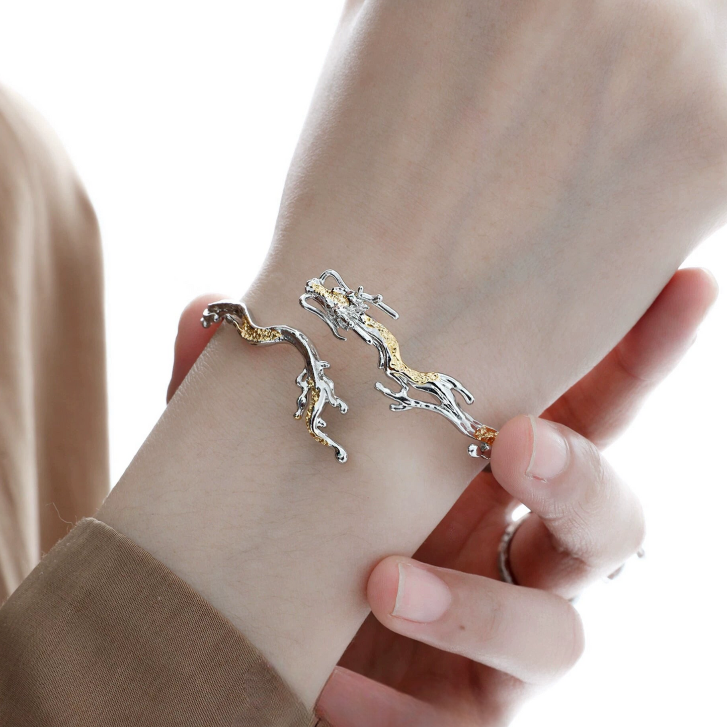 Designer Unisex Gold Dragon Metal Bracelet