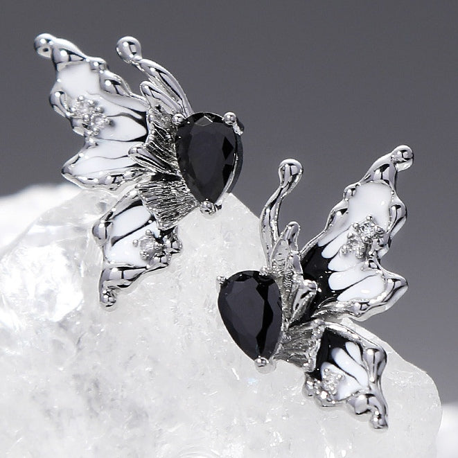 Chic Y2K Girl Black & White Butterfly Stud Earring