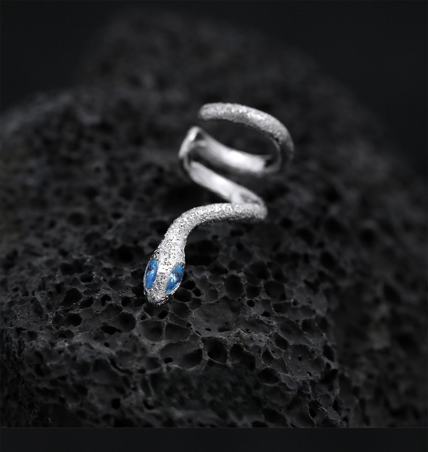 Unisex S925 Silver Slytherin Blue Eye Snake Ear Cuff