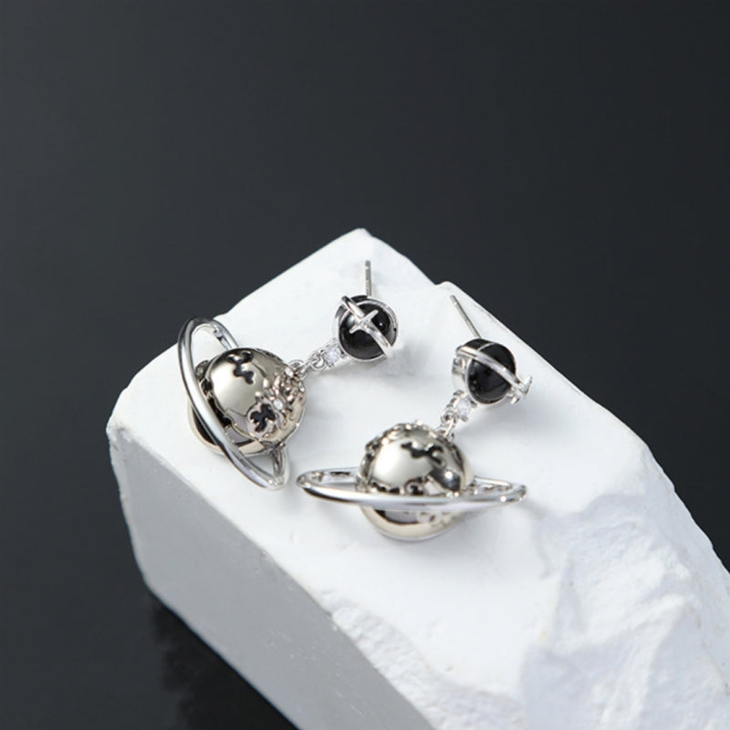 Designer Silver Planet Ear Stud