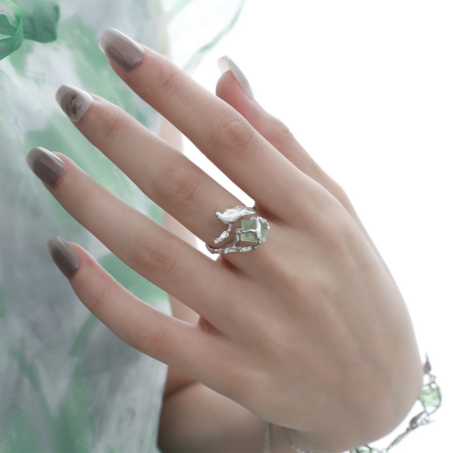 Flying Bird Pyroemerald Ring