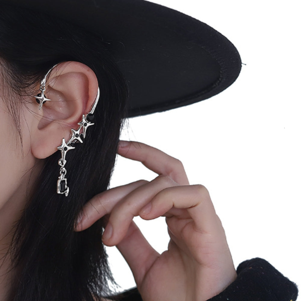 Y2K Chic Girl Quadrangular Star Black Stone Ear Cuff