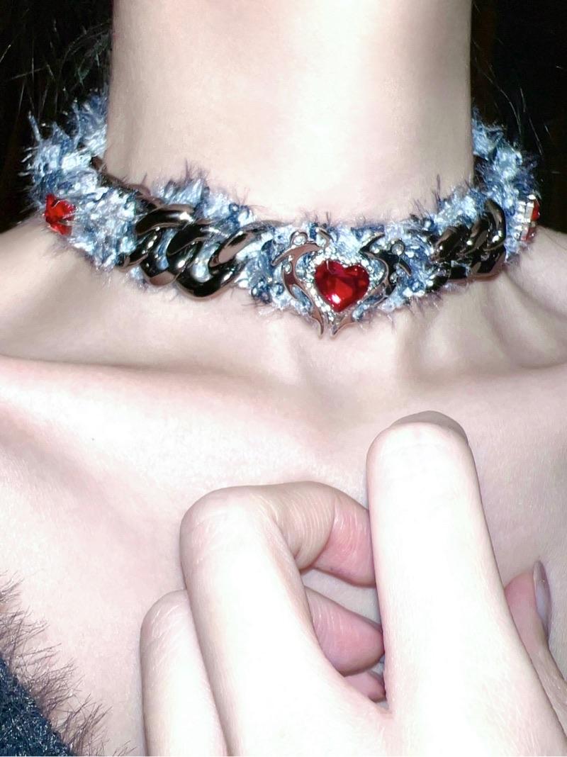 Punk Chic Women Red Heart Choker Necklace