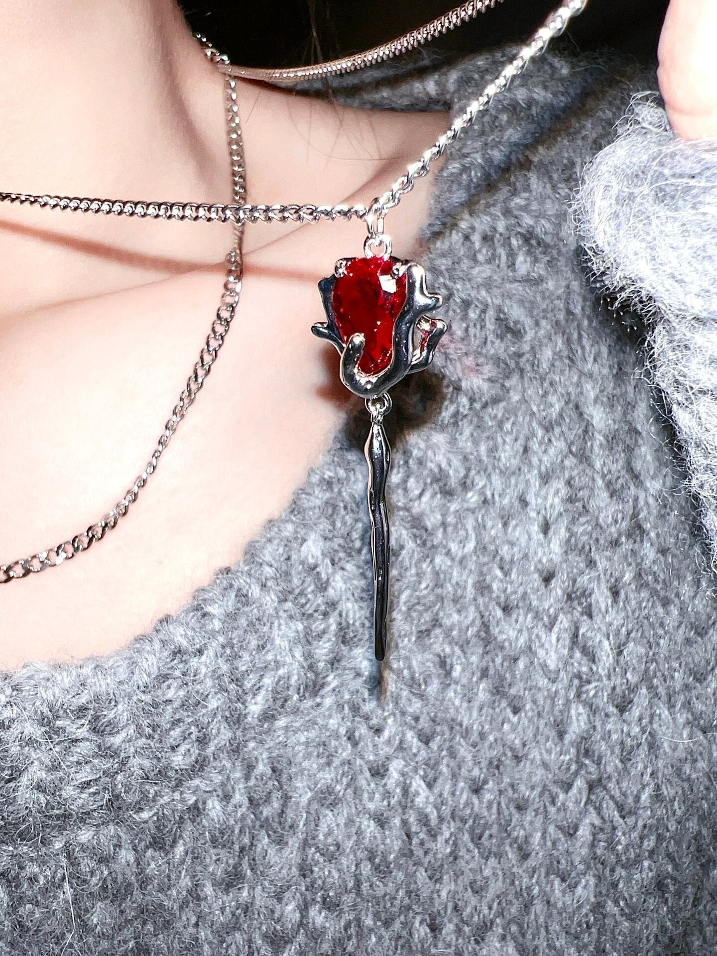 High-fashion Girl Red Rose Zircon Necklace