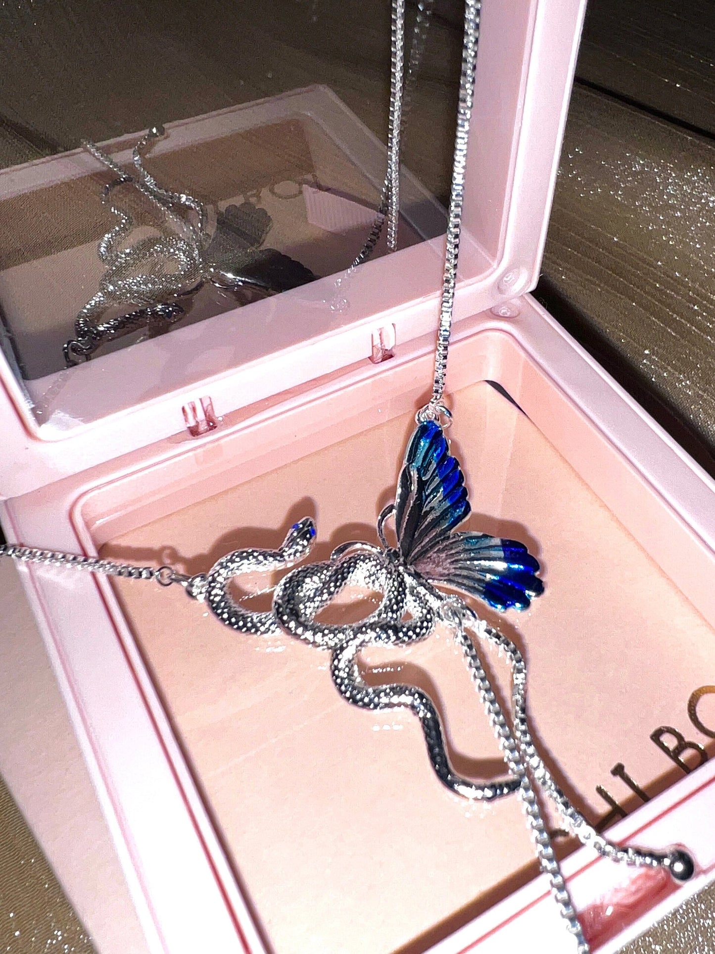 Unique Unisex Blue Butterfly & Snake Necklace