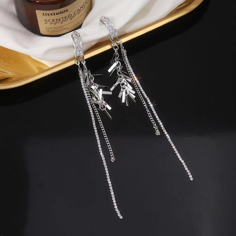 Sweet Shining Rhinestone C shape Tassel Ear Clip