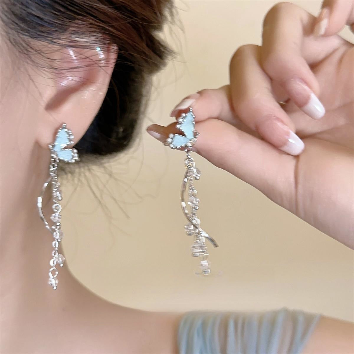 Unique Blue Pearl Long Tassel Earring