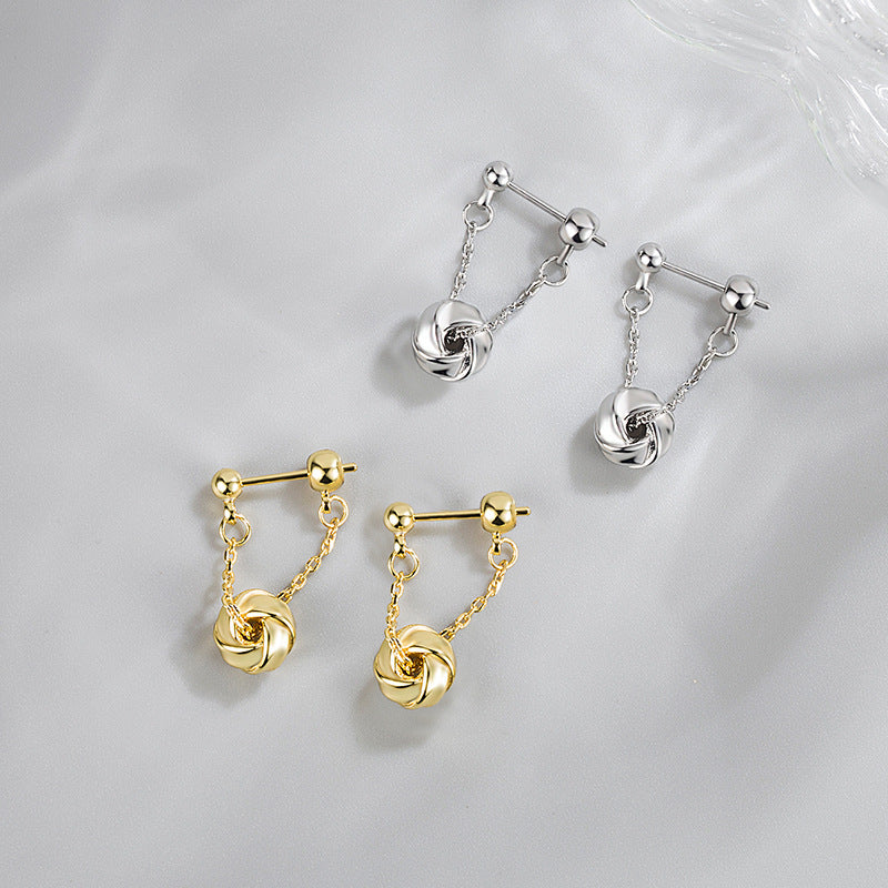 Unique Designer Women Knot Stud Earring