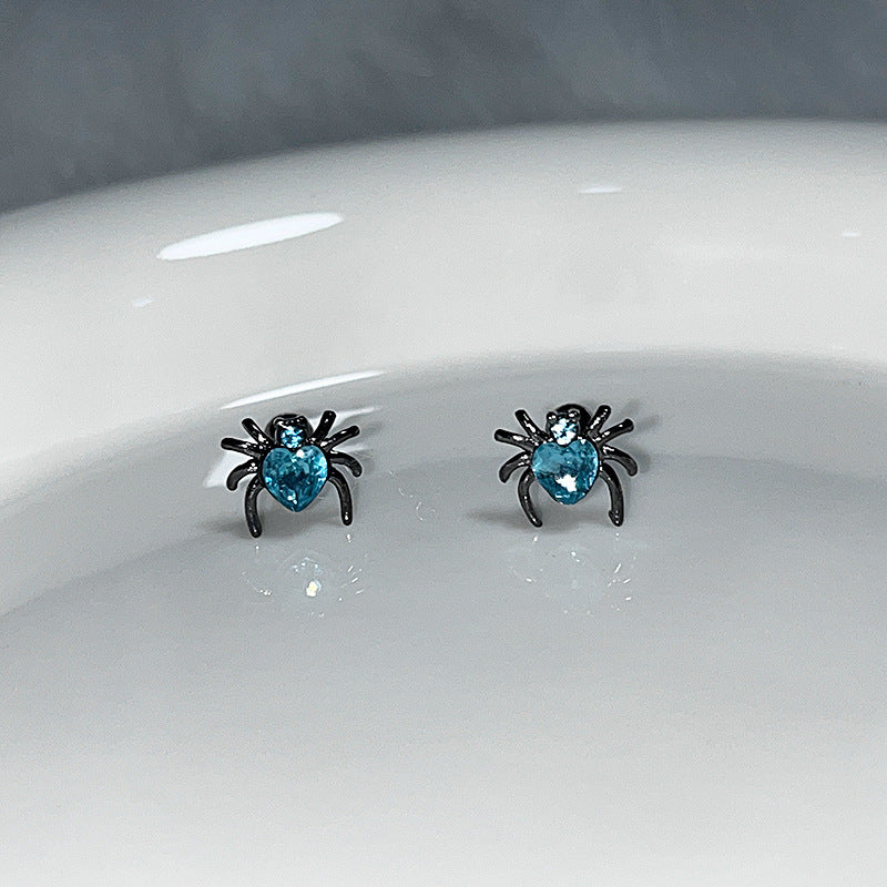 Sweet Y2K Cute Little Spider Cartilage Earring Stud (A Pair)