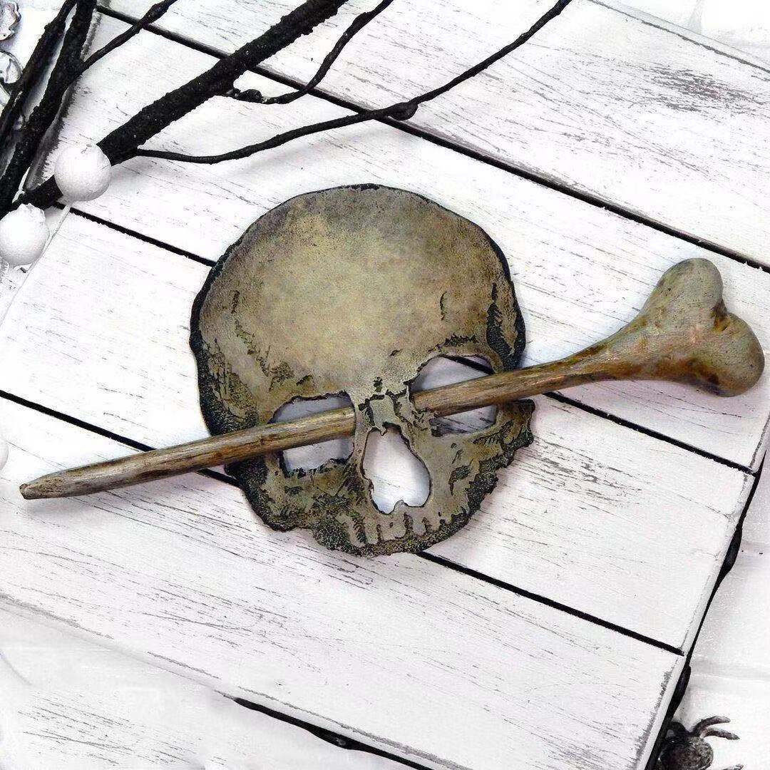 Vintage Unique Skull Metal Hairpin