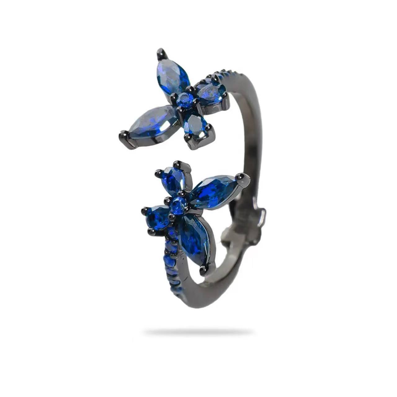 Pretty Vintage Rhinestone Butterfly Open Ring