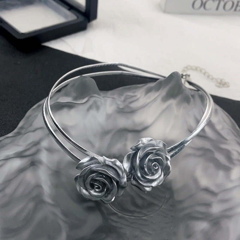 Spicy Girl Silver Rose Choker Necklace