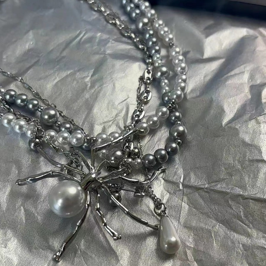 Spicy Girl White Spider Pearl Choker Necklace