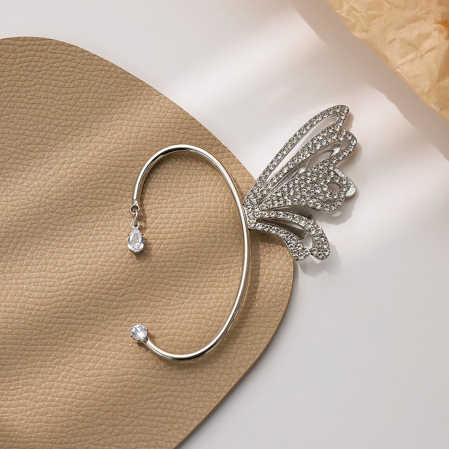 Angel's Wing Shining Rhinestone Ear Cuff