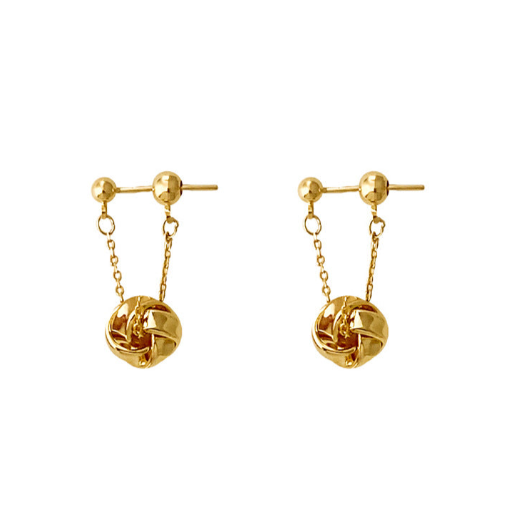 Unique Designer Women Knot Stud Earring