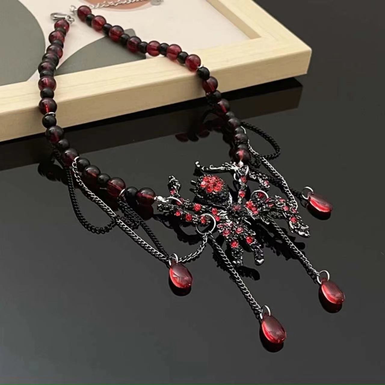 Punk Gothic Women Chic Red Spider Bead Necklace