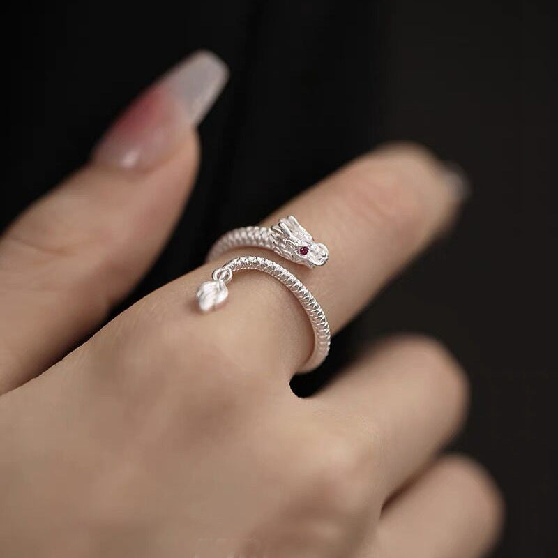 Designer Chic S925 Silver Dragon Twining Ring