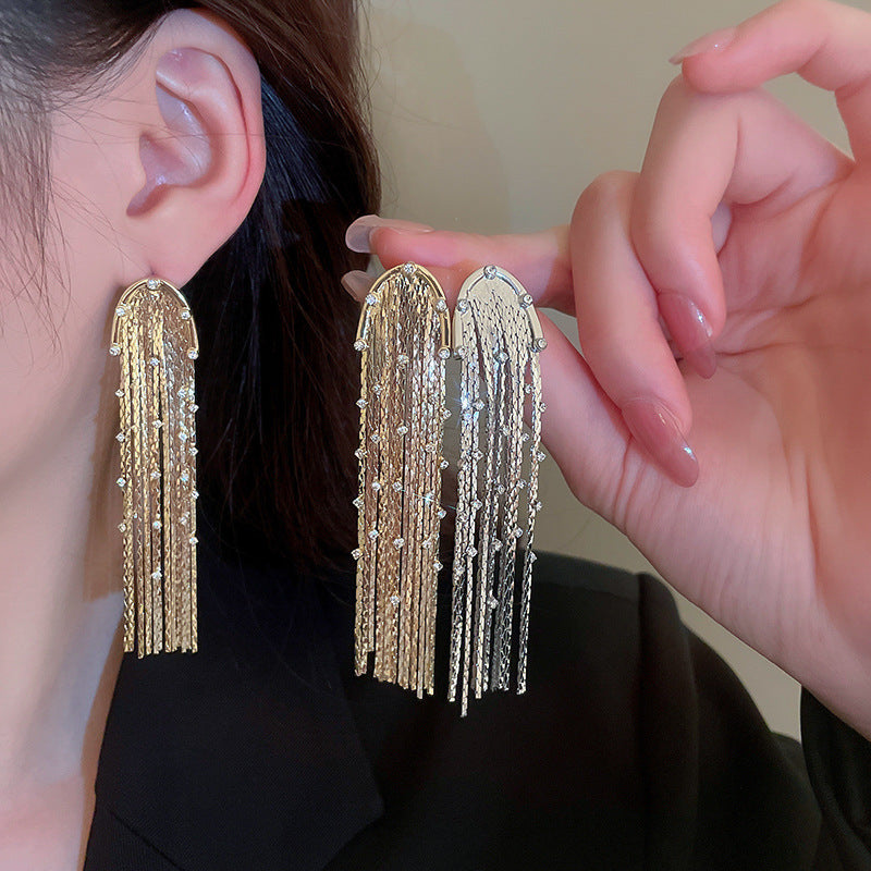 Women U Shape Long Tassel Stud Earring