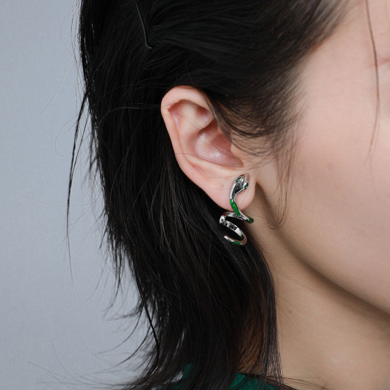 Y2K Chic Green Snake Ear Stud