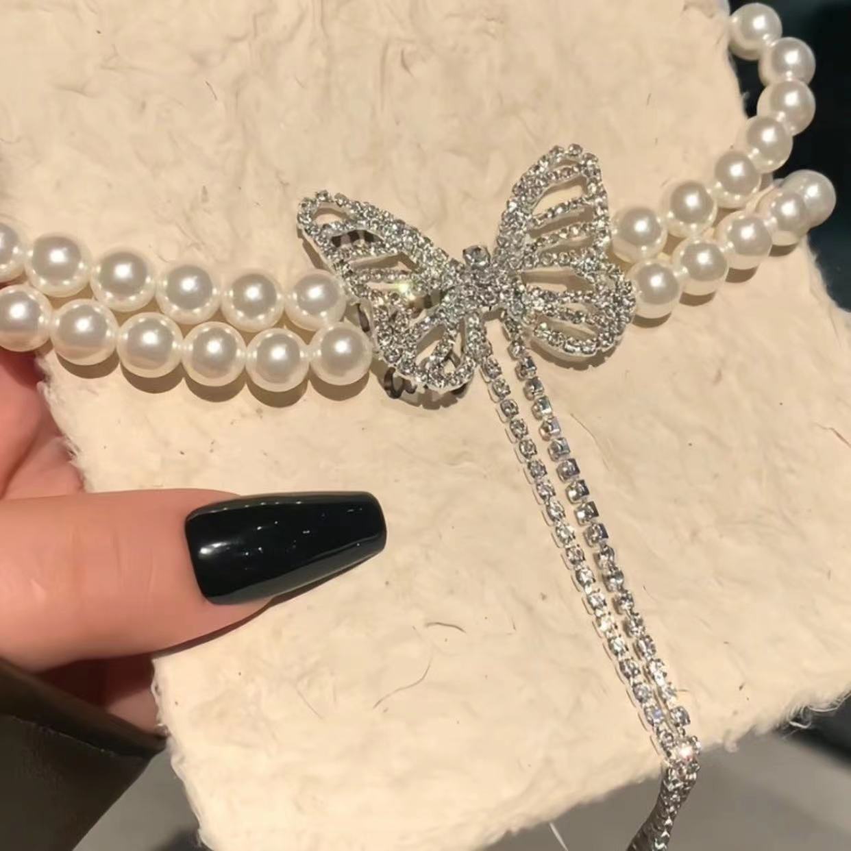 Women Sweet Rhinestone Butterfly Pearl Double Layer Choker Necklace