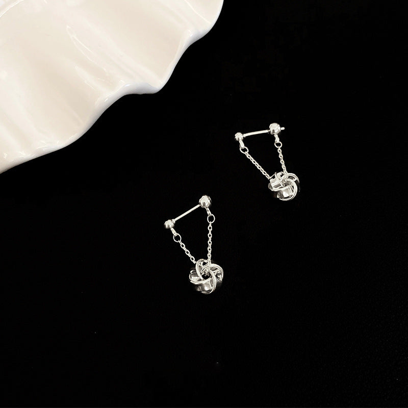 Unique Designer Women Knot Stud Earring