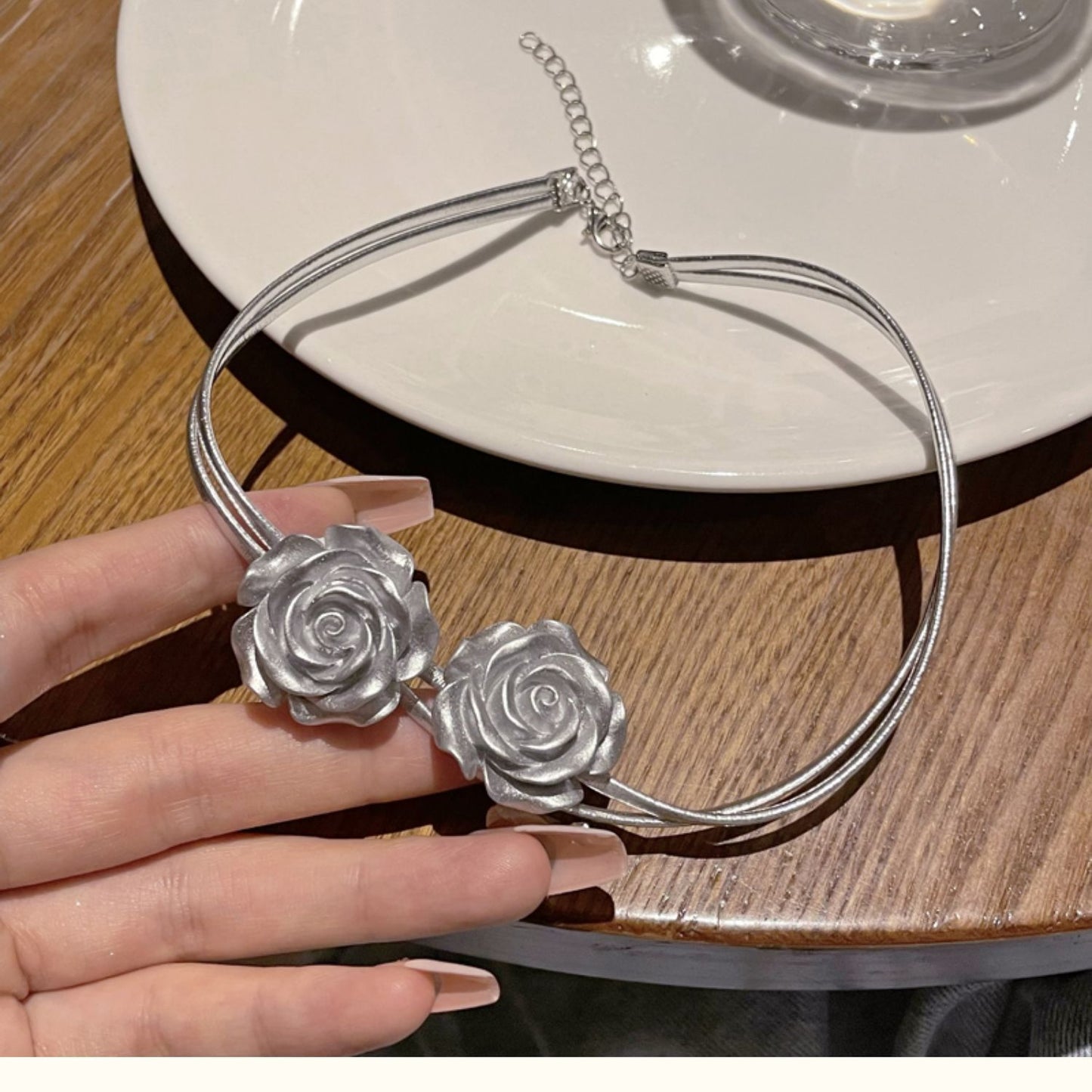 Spicy Girl Silver Rose Choker Necklace