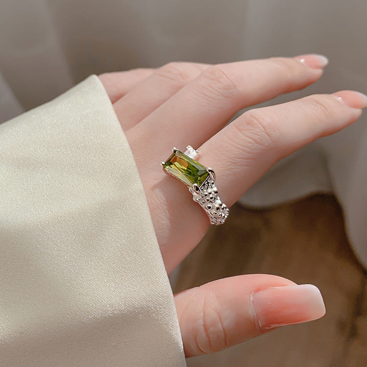 Elegant Women Green Rhinestone S925 Silver Ring