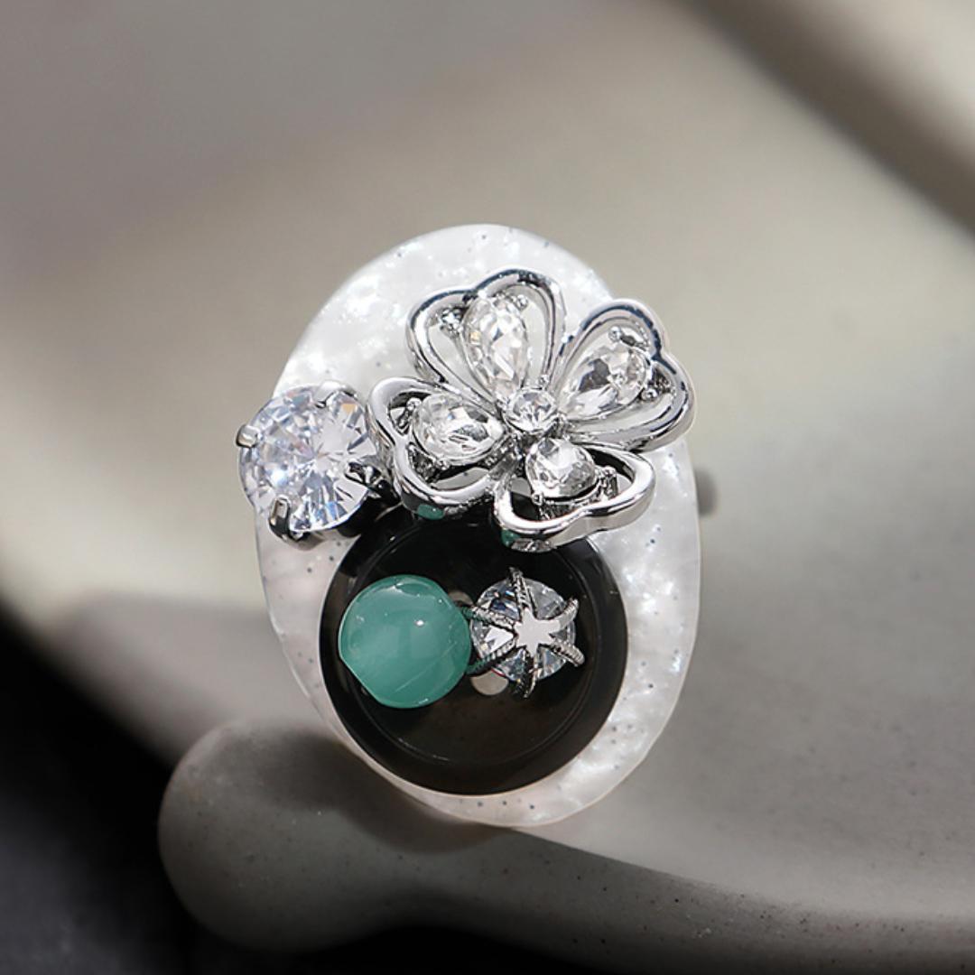 Girl Retro Flower Button Open Ring