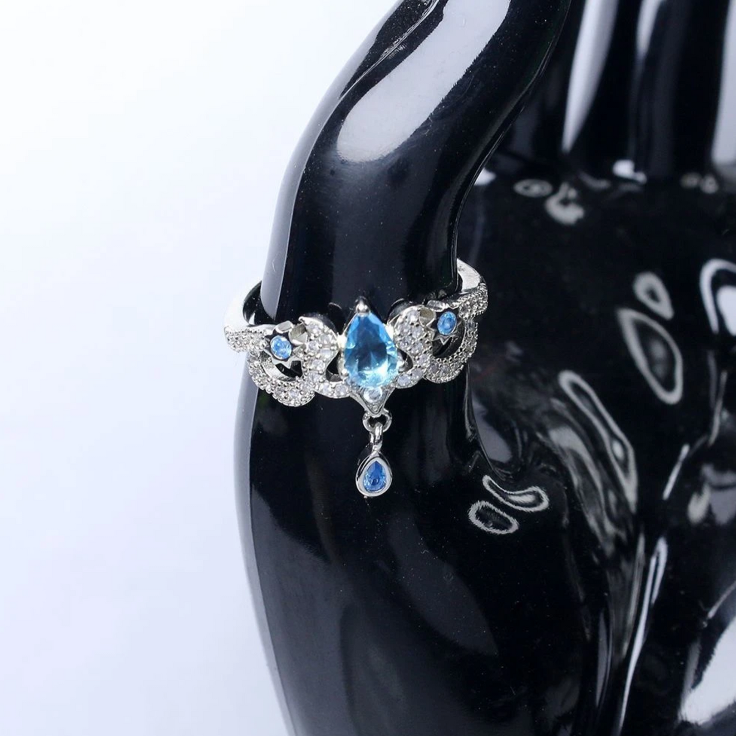 Designer Blue Rhinestone Focalors Ring