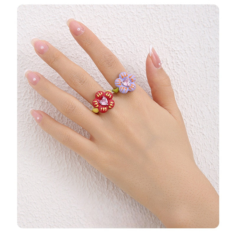 Cute Sweet Flower Heart-shaped Zircon Ring