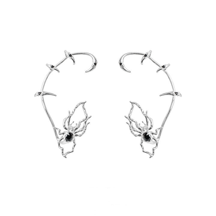 Chic Designer High-fashion Spider Ear Cuff