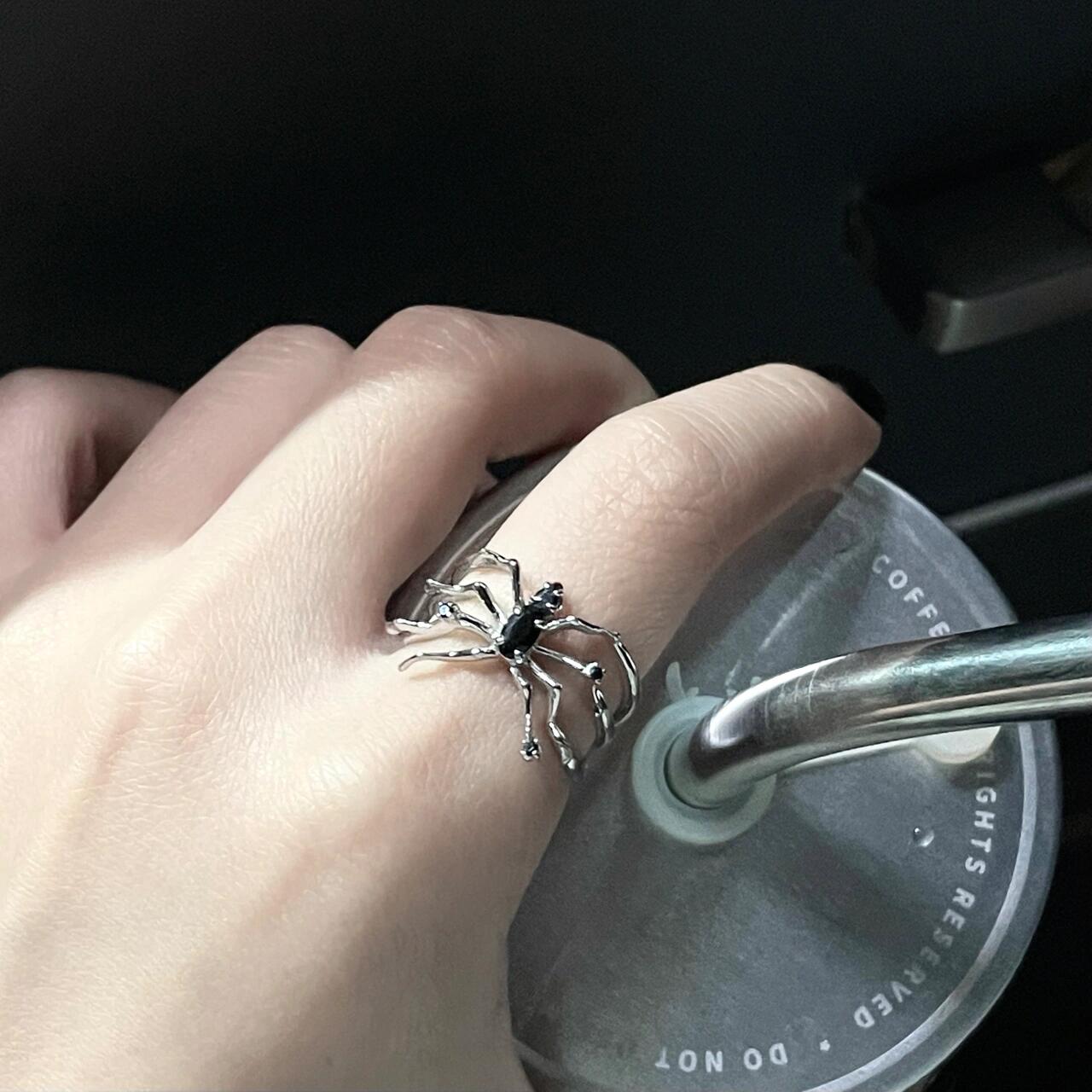 Chic Unisex Punk Style Spider Ring & Nail Ring