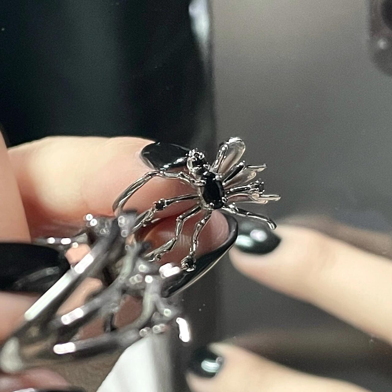 Chic Unisex Punk Style Spider Ring & Nail Ring