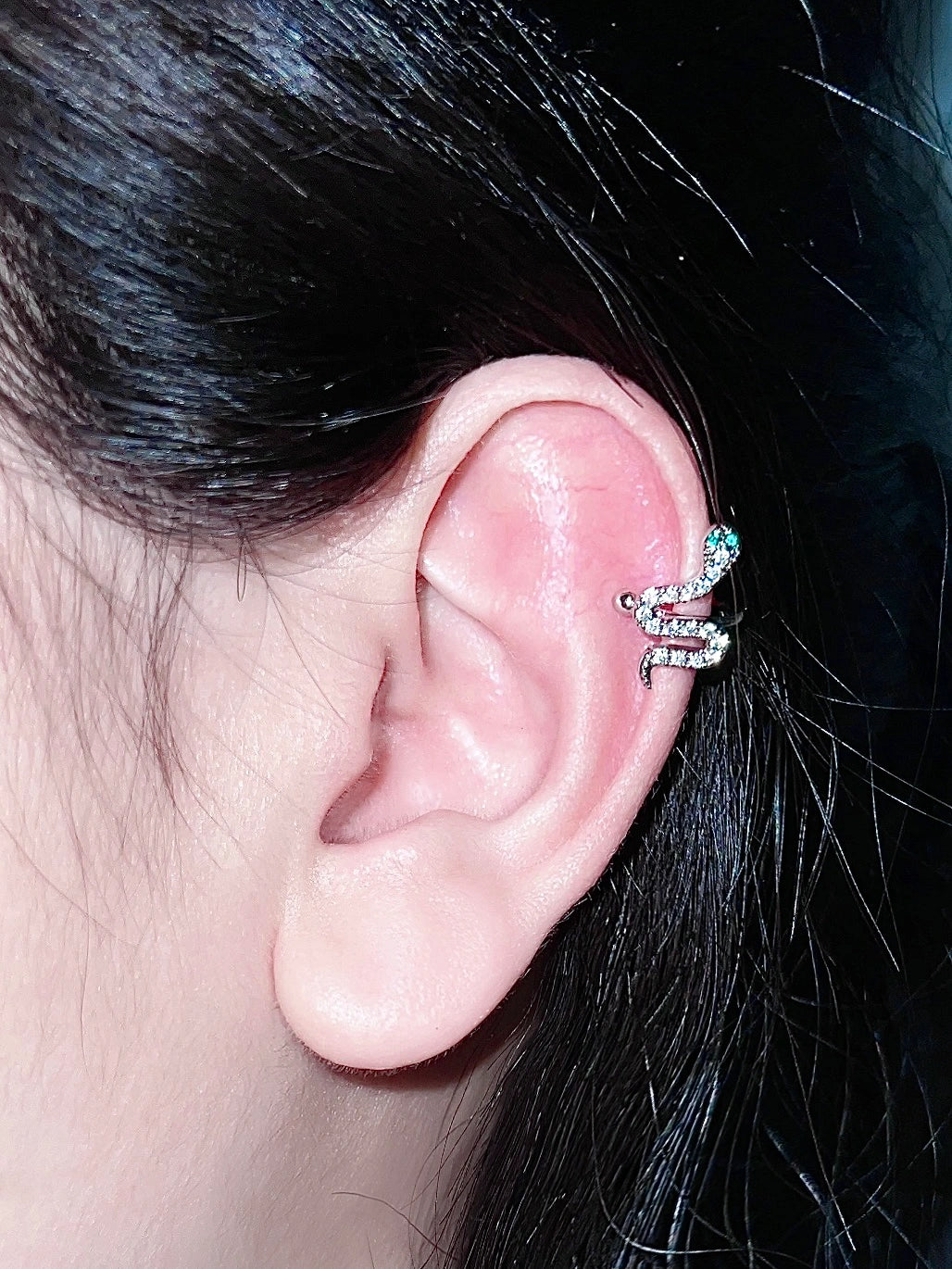 Little Cute Shining Rhinestone Snake Ear Cuff(single one)