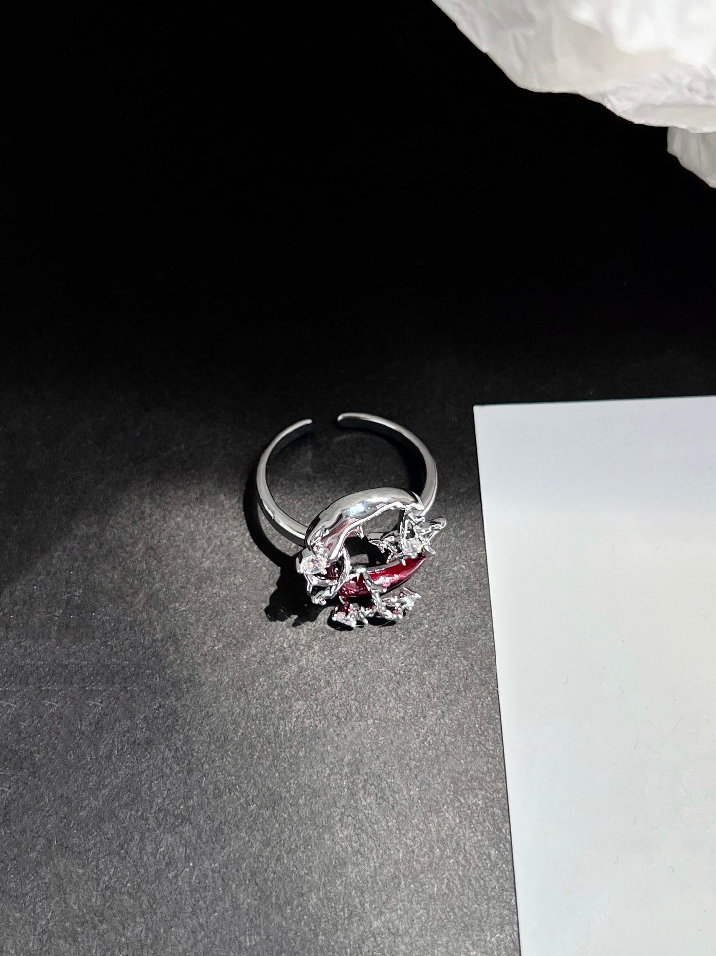 Red Half Moon Metal Shining Star Ring