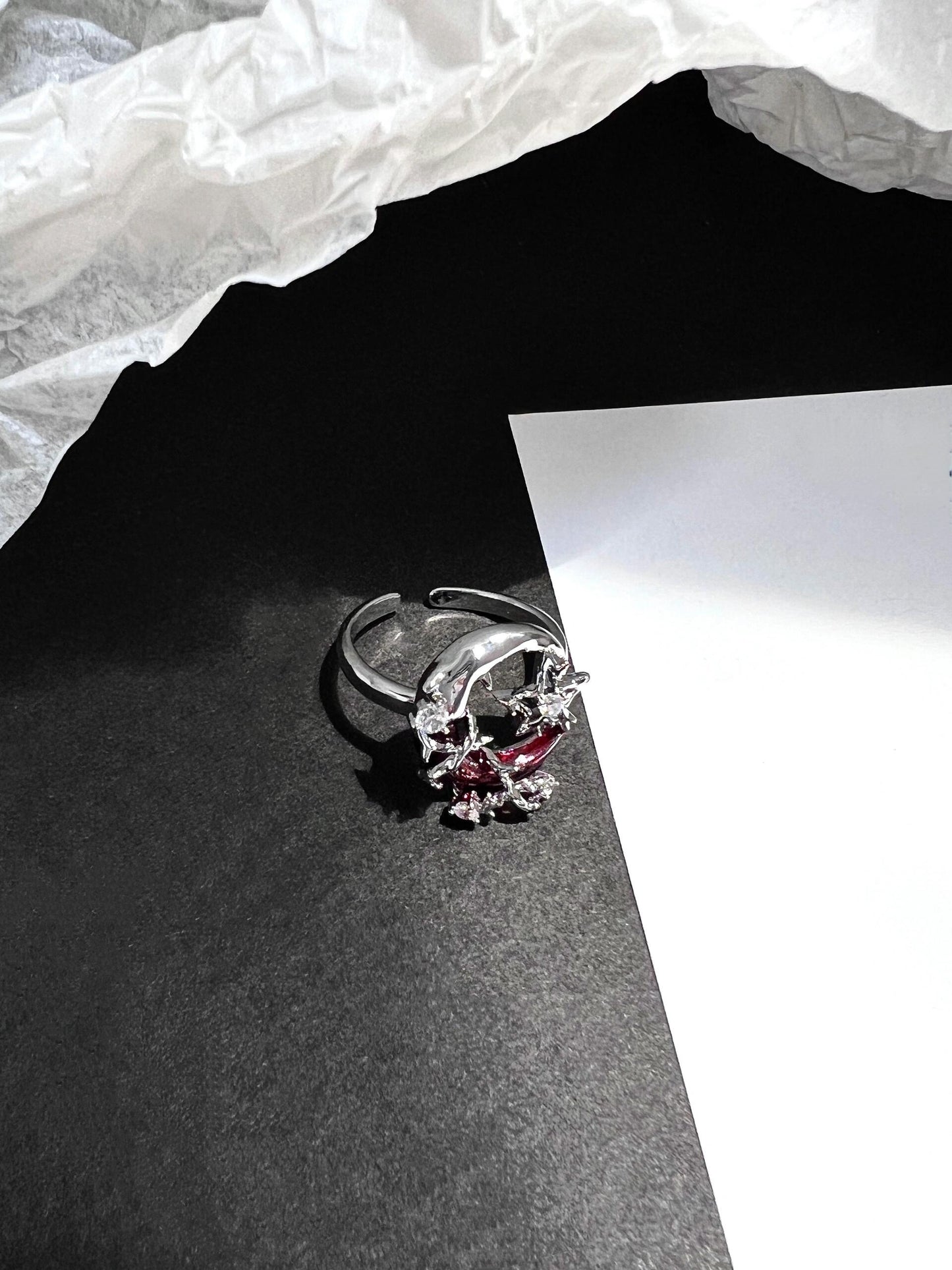 Red Half Moon Metal Shining Star Ring